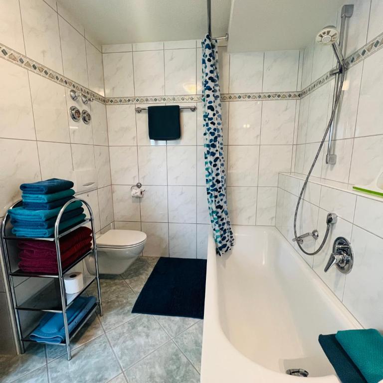 Ferienwohnungen Britta Heim - Apartment mit Badewanne - 26