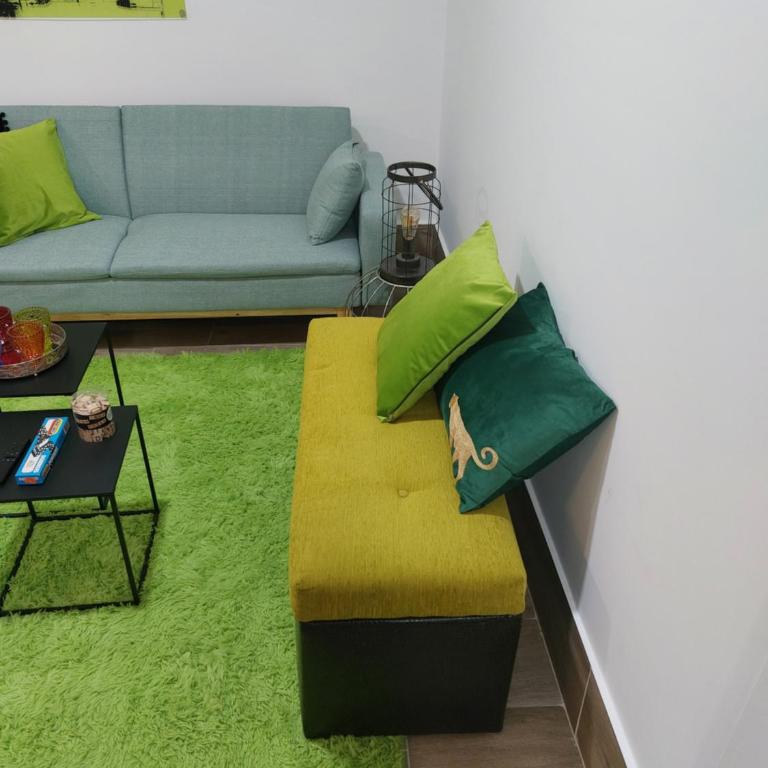 Apartamento completo distancia 350m Chamartin - One-Bedroom Apartment - 27