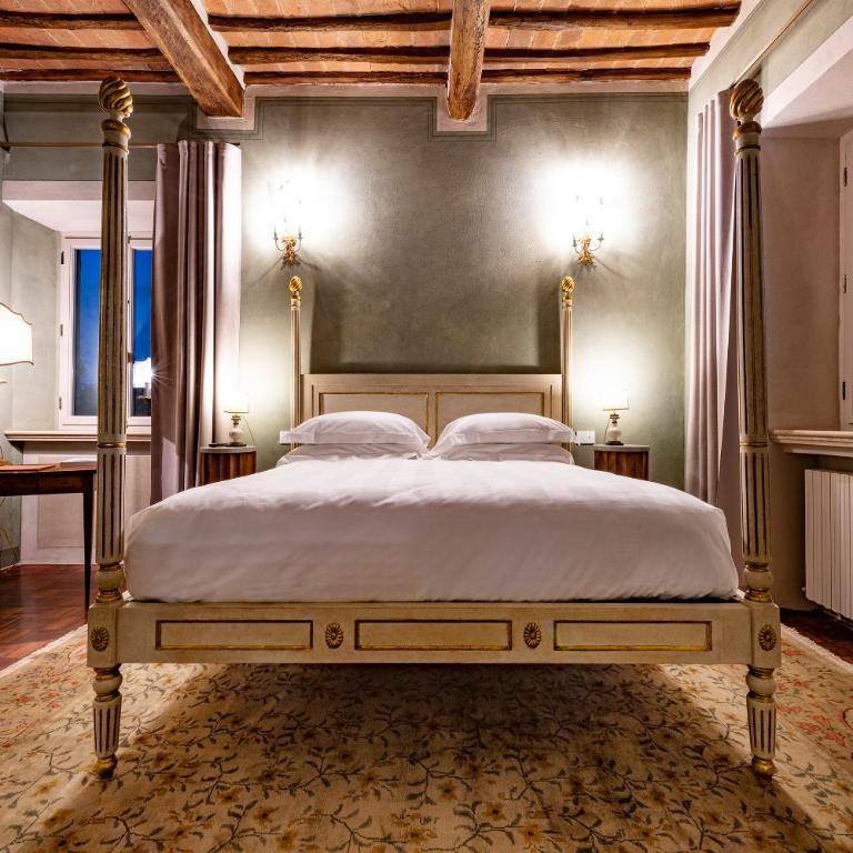 Villa Le Prata - Residenza del Vescovo - Habitación con cama extragrande y vistas al jardín - 9