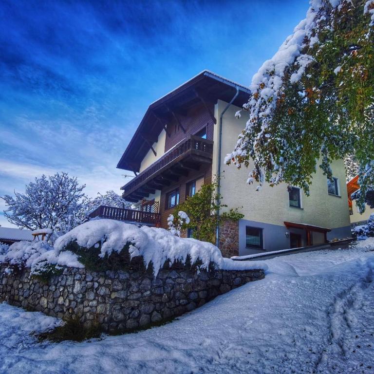 Gästehaus Scherl - Apartment mit Blick auf die Berge - 10