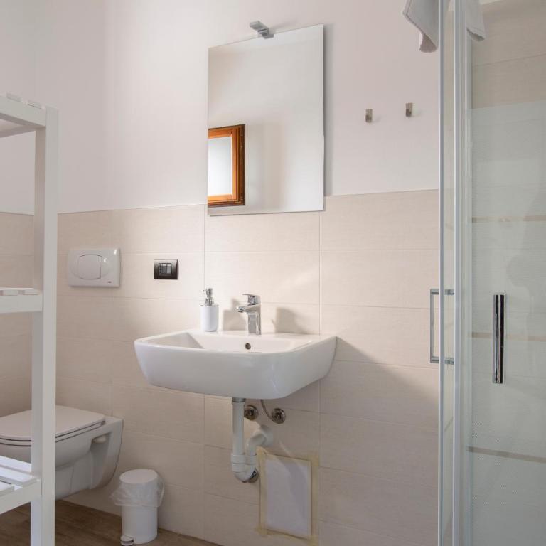 La Casa del Sarto - Rooms and Apartments - Camera Singola con Bagno Privato - 2