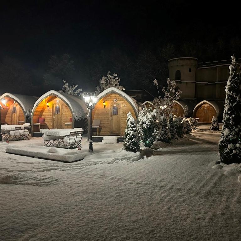 Inn-side ADVENTURE CABINS - Familienzimmer mit Gemeinschaftsbad - 25