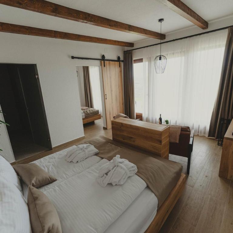 Zemunice Knezevic - Porodični Apartman Tipa "Suite" - 8