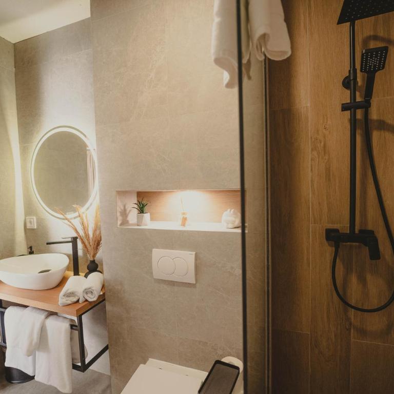 Zemunice Knezevic - Porodični Apartman Tipa "Suite" - 10