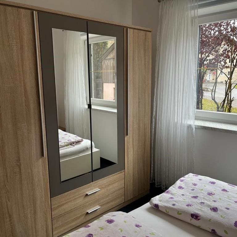 Ferienwohnung Gabriele - Apartment mit 3 Schlafzimmern und Terrasse - 7