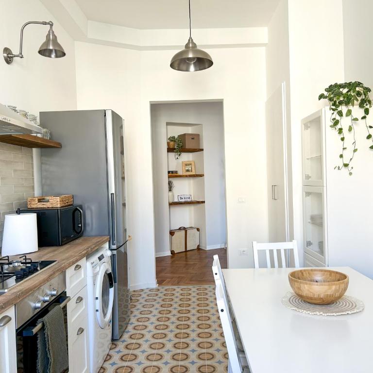 MAISON NOEL - Appartamento con 3 Camere da Letto - 2
