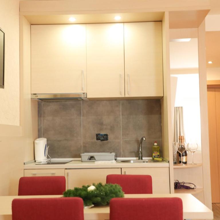 Apartments Konaci Centar - Studio Apartment - 4