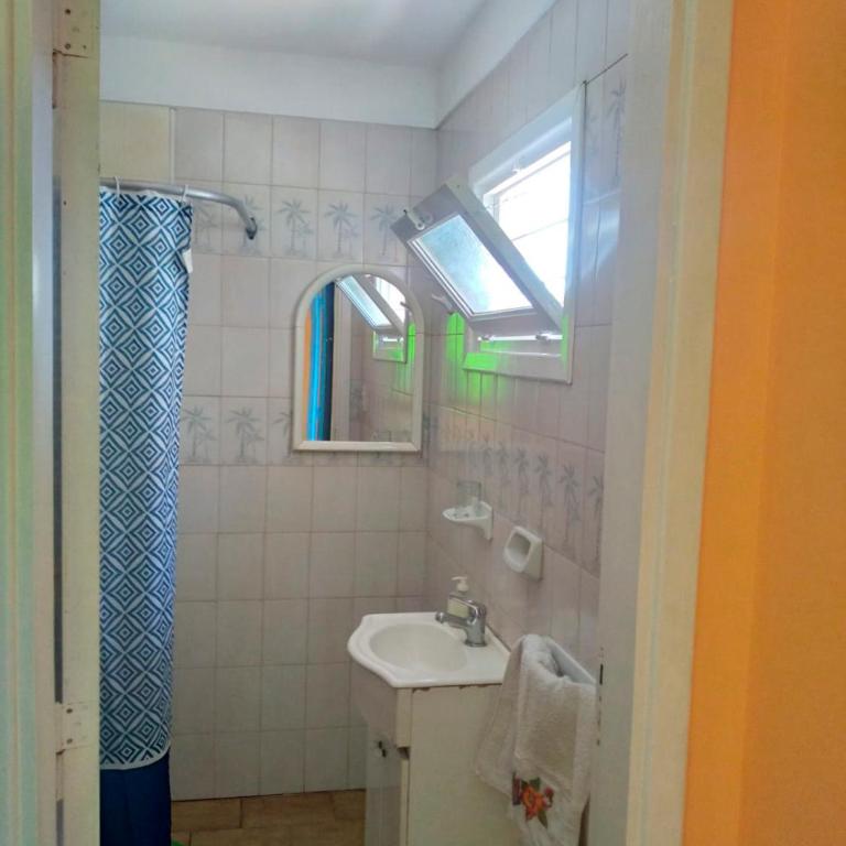 Casa de Piedra - a 2 cuadras del mar - solo familias - Casa de 2 dormitorios - 19