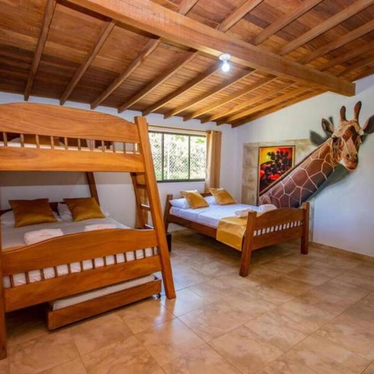 Hotel San Sebastian del Tonusco - Habitación Familiar - 2
