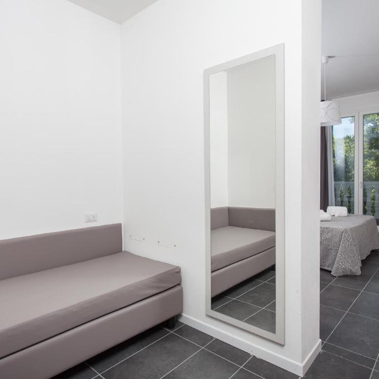 Hotel Star - Junior Suite con Balcone - 10