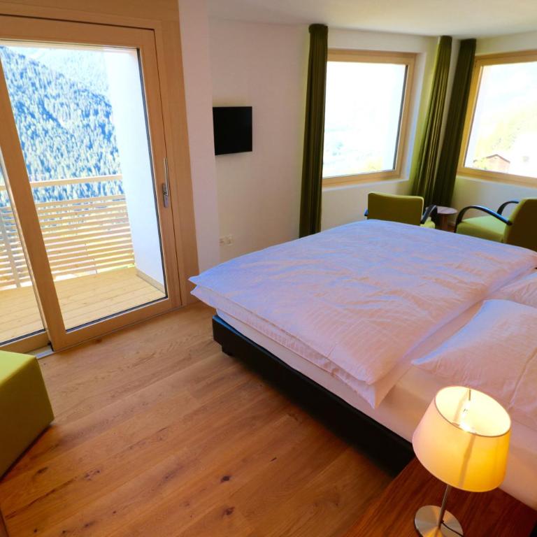 Guarda Lodge - Doppelzimmer mit Bergblick - 10