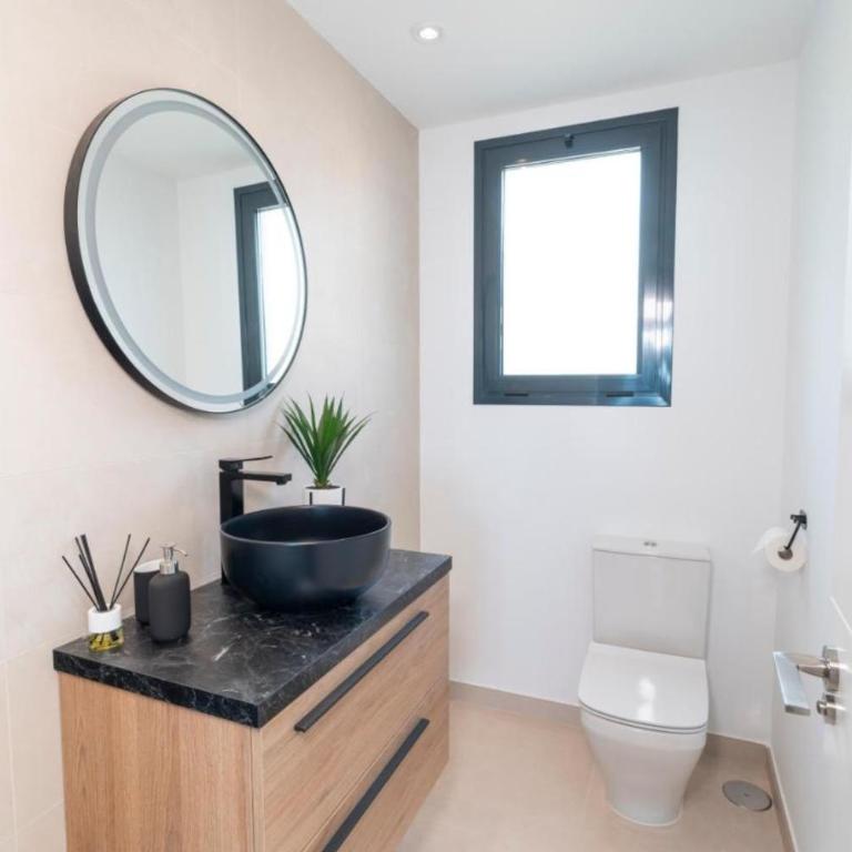 Stunning modern apartment in Middel Views Higueron - Apartamento - 20