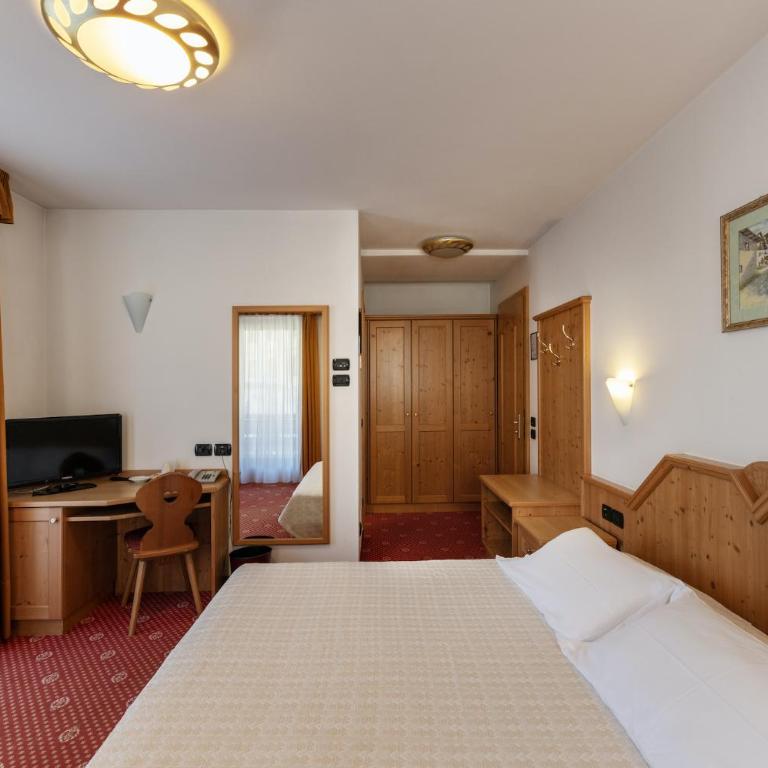 Sport Hotel Cristal - Camera Matrimoniale Standard - 2