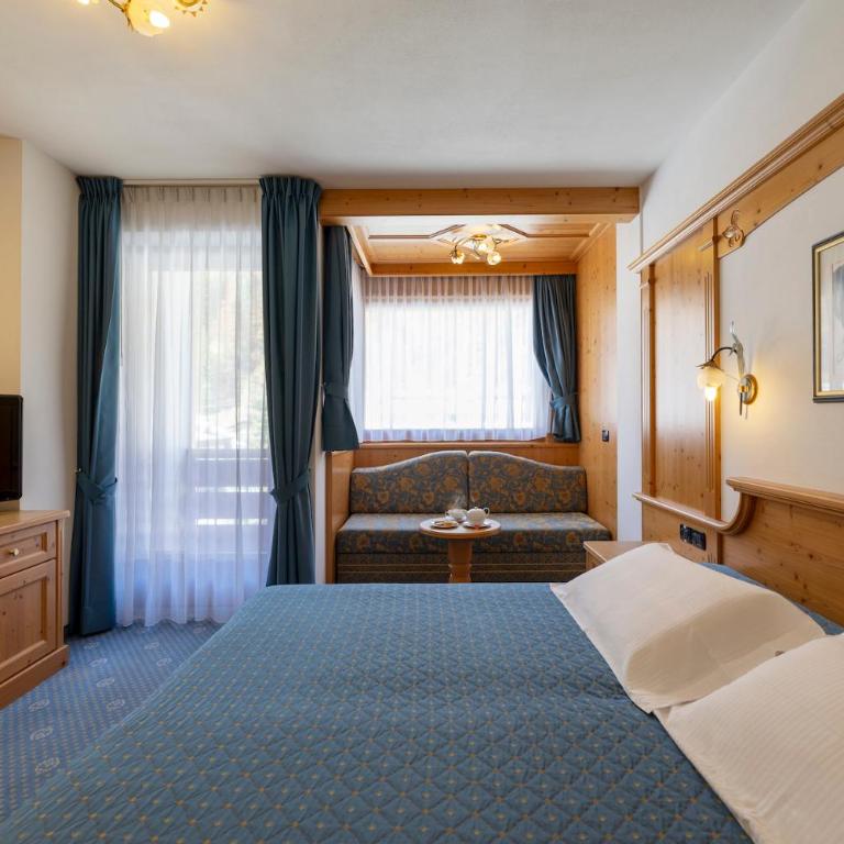 Sport Hotel Cristal - Camera Familiare - 1