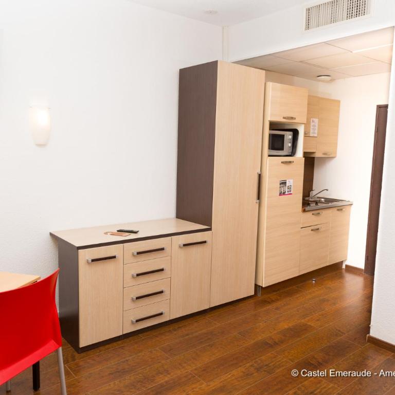 Appart'Hotel-Restaurant Castel Emeraude - Studio Double Confort avec Balcon - 1