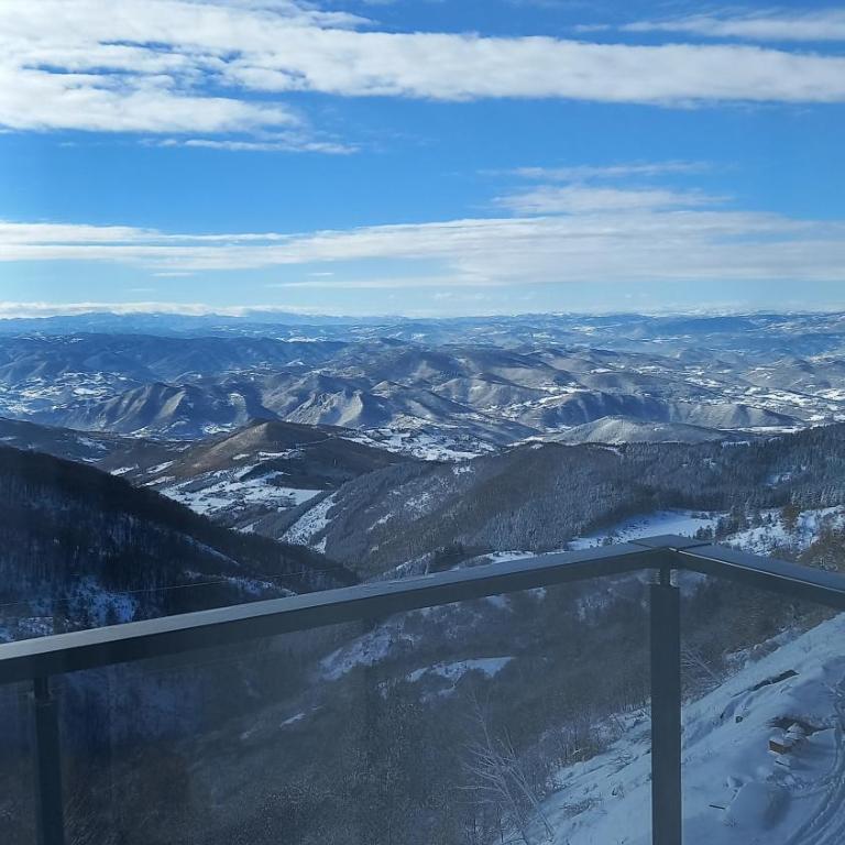 Apartman MK Kopaonik - Apartment with Mountain View - 1
