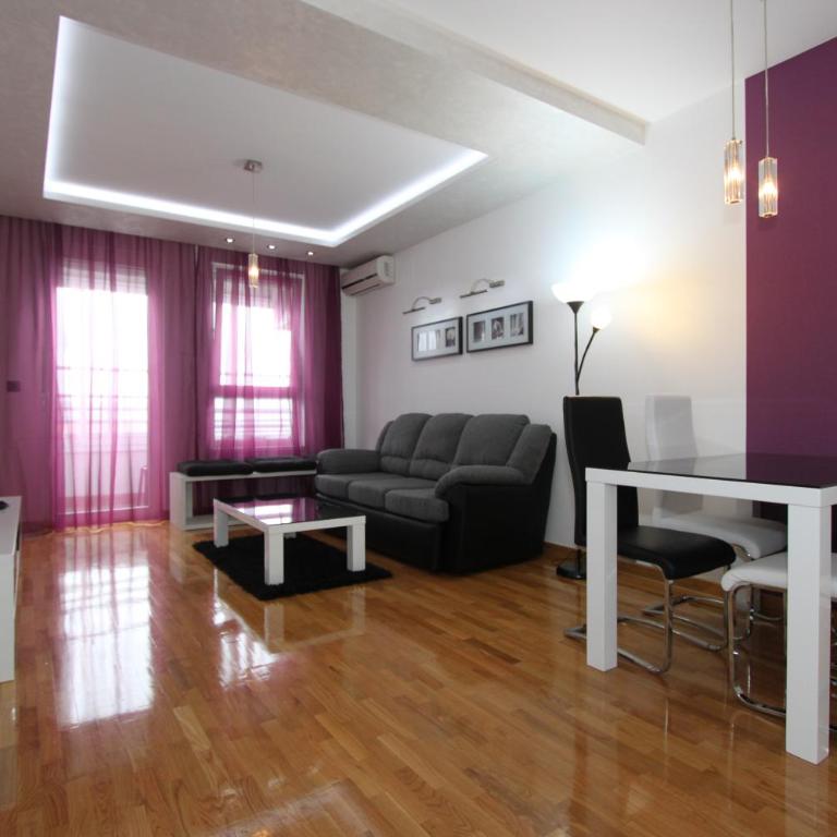 Aleksandar - Stan Na dan Belvil Novi Beograd, parking 5 evra dnevno - Apartman sa 1 Spavaćom Sobom - 13