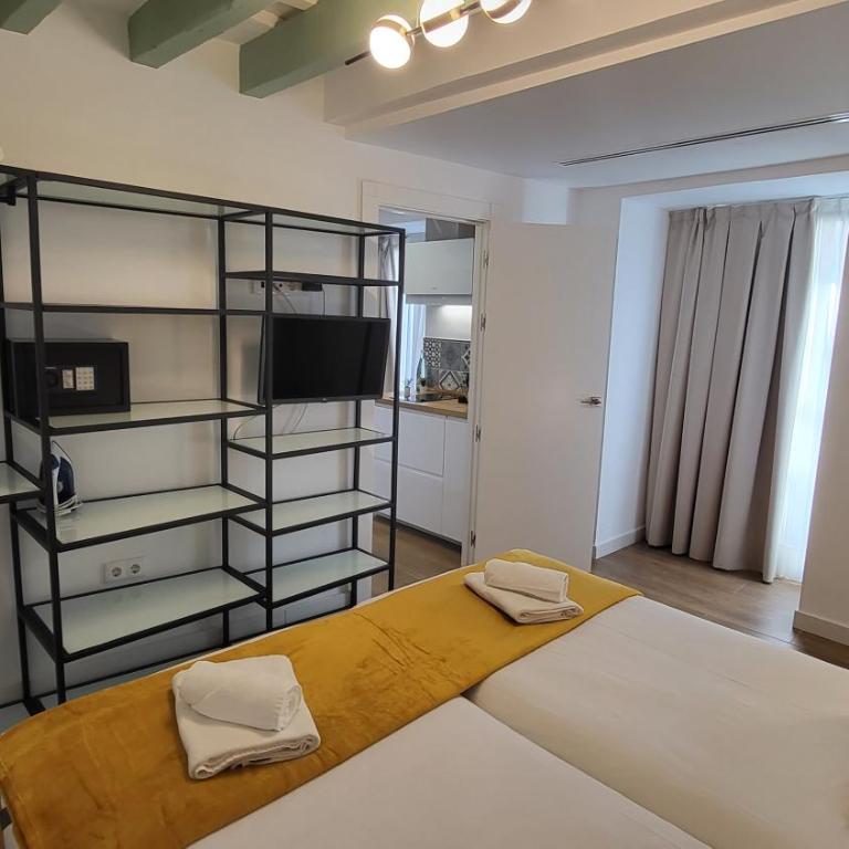 Cardenal Cervantes - Apartment - 2