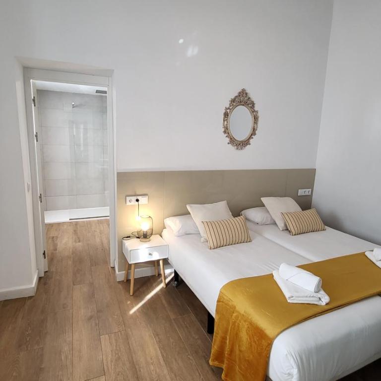 Cardenal Cervantes - Apartment - 16