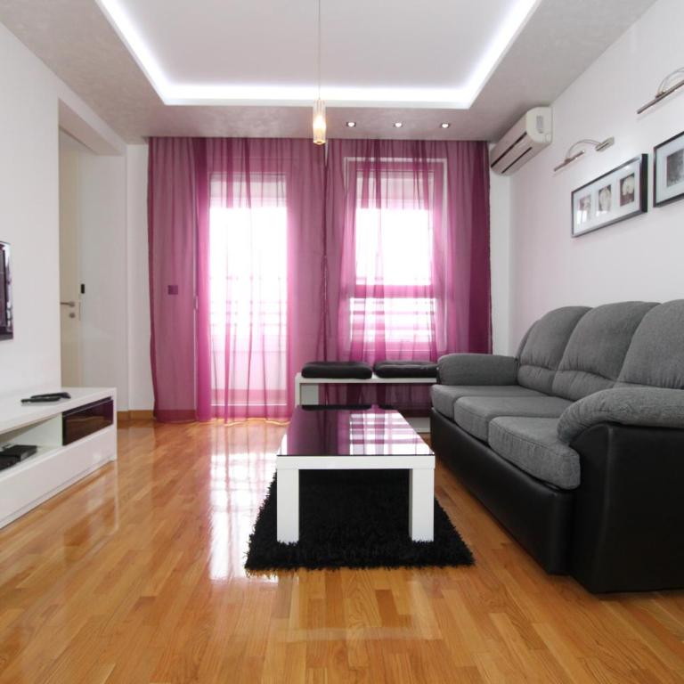 Aleksandar - Stan Na dan Belvil Novi Beograd, parking 5 evra dnevno - Apartman sa 1 Spavaćom Sobom - 1