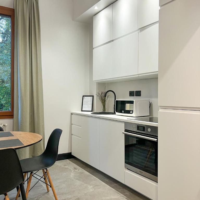 Mondo7 - Double Room with Private Bathroom - 22