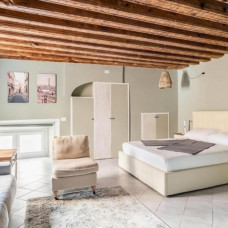 Central, Family-Friendly, Washing Machine, 200m to Aquarium and Metro, 300 Mbps Internet - Appartamento con 1 Camera da Letto - 1