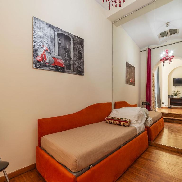 Piazza Navona Penthouse - Two-Bedroom Apartment - 9