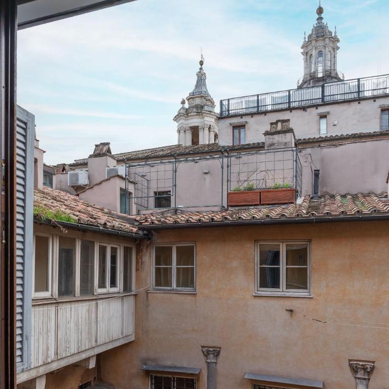 Piazza Navona Penthouse - Two-Bedroom Apartment - 27