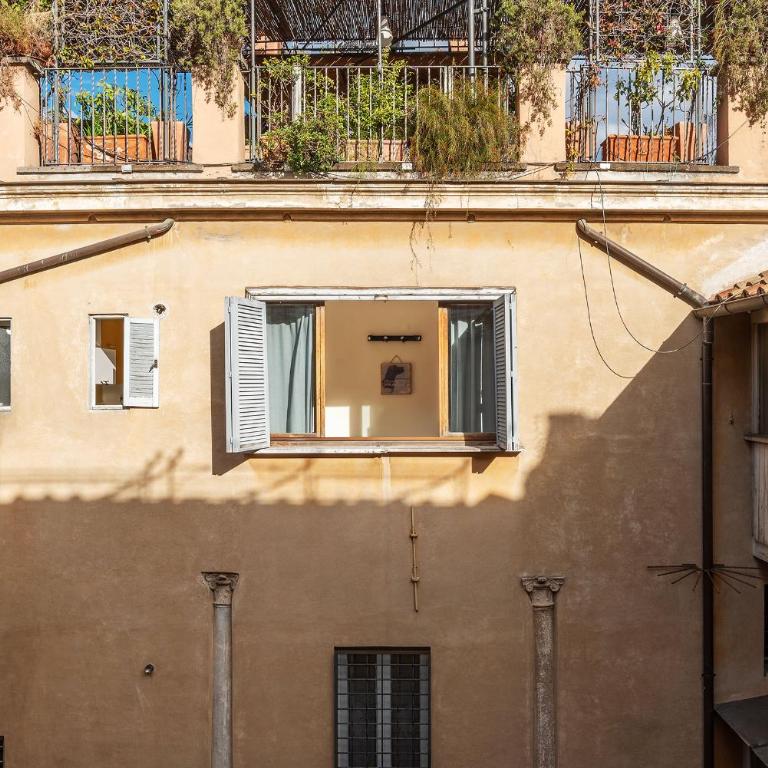 Piazza Navona Penthouse - Two-Bedroom Apartment - 33