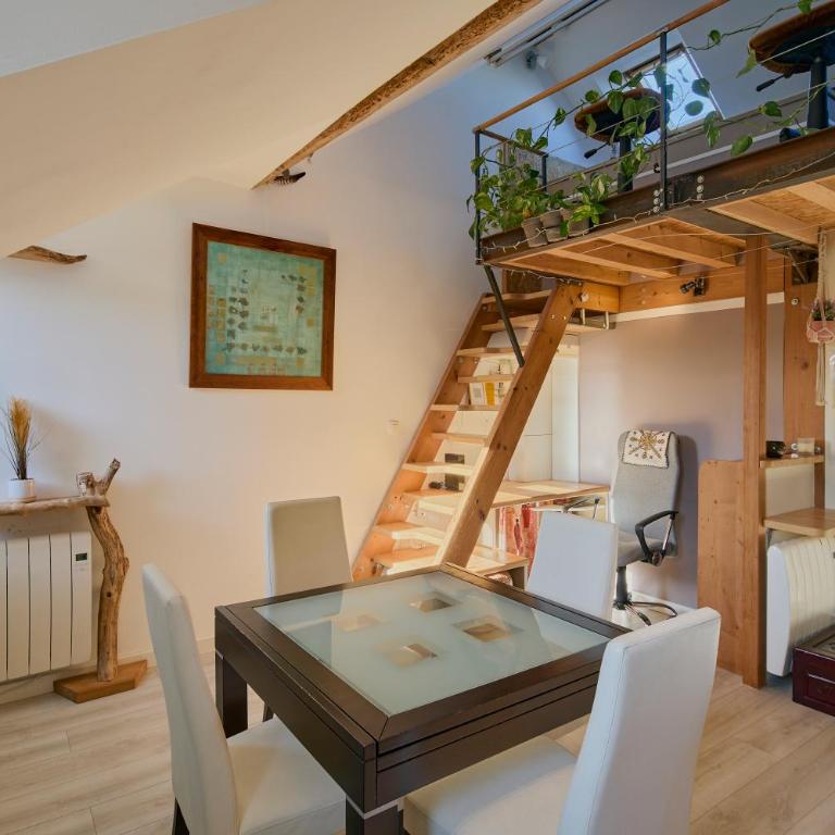 Bel appartement, mezzanine, calme, 2 coins bureaux - Home'ponopono - Apartment mit 1 Schlafzimmer - 3