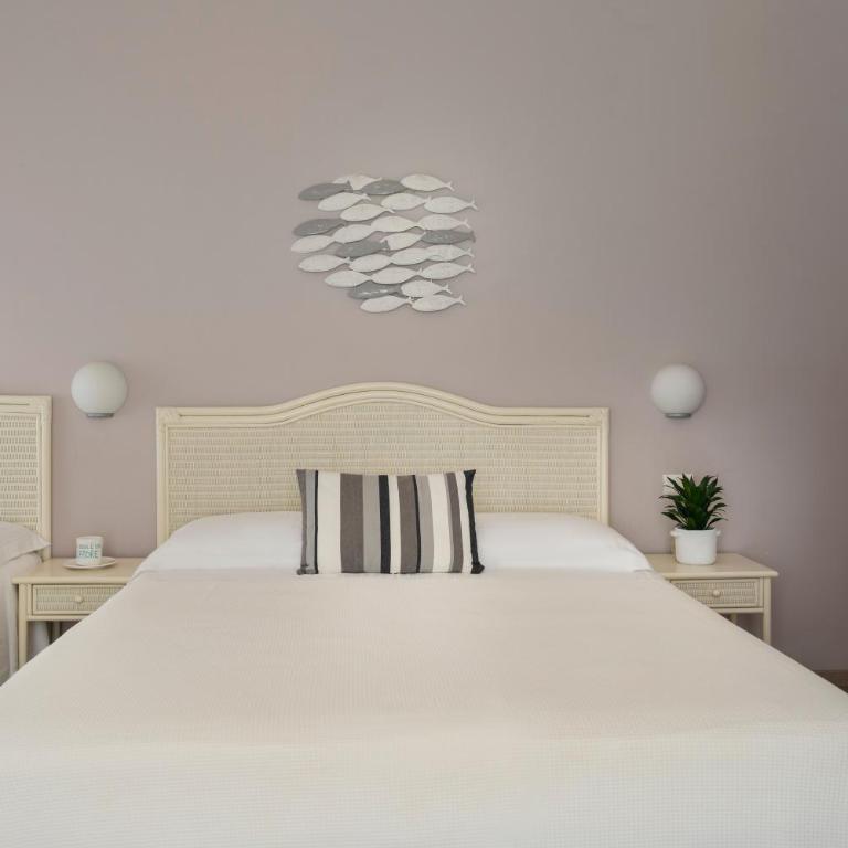 Hotel Roxy & Beach - Standard Triple Room with Sea View - 5