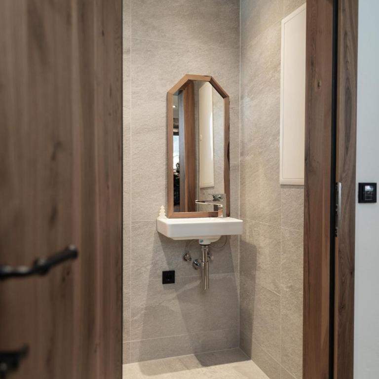 Alpine Lofts M26 - Apartment mit Dusche - 16