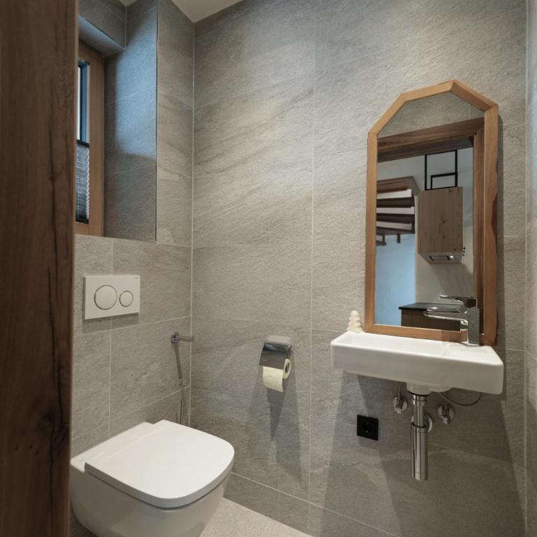 Alpine Lofts M26 - Apartment mit Dusche - 14
