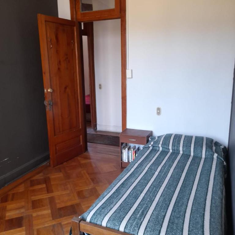 Student's Housing Republica - Classic Single Room with Balcony - 5