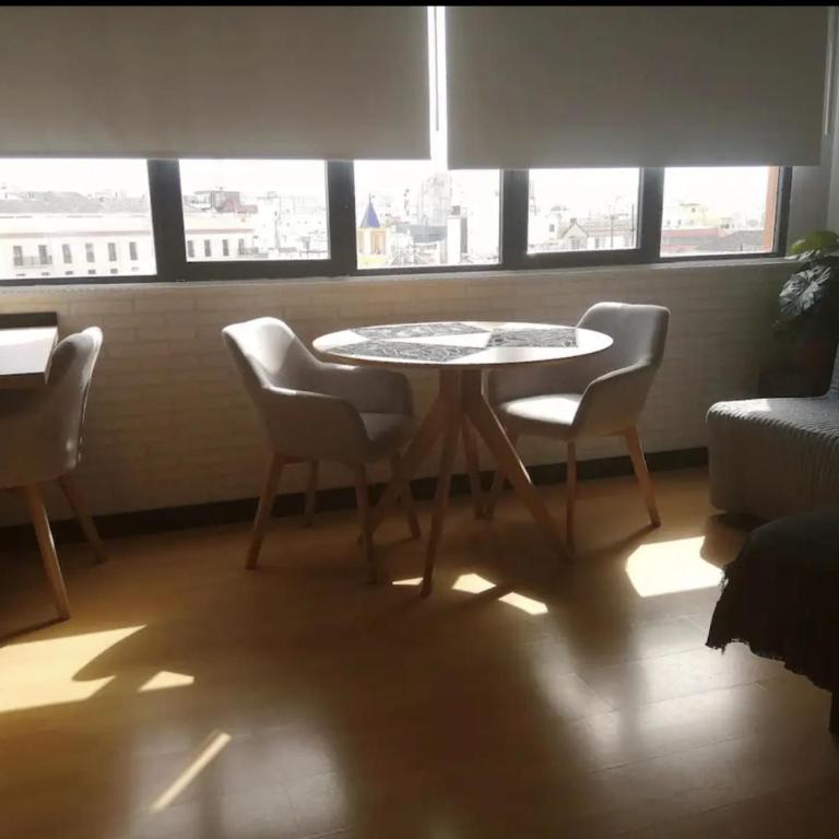 H2M Andres Perez Loft en casco historico - Studio - 5