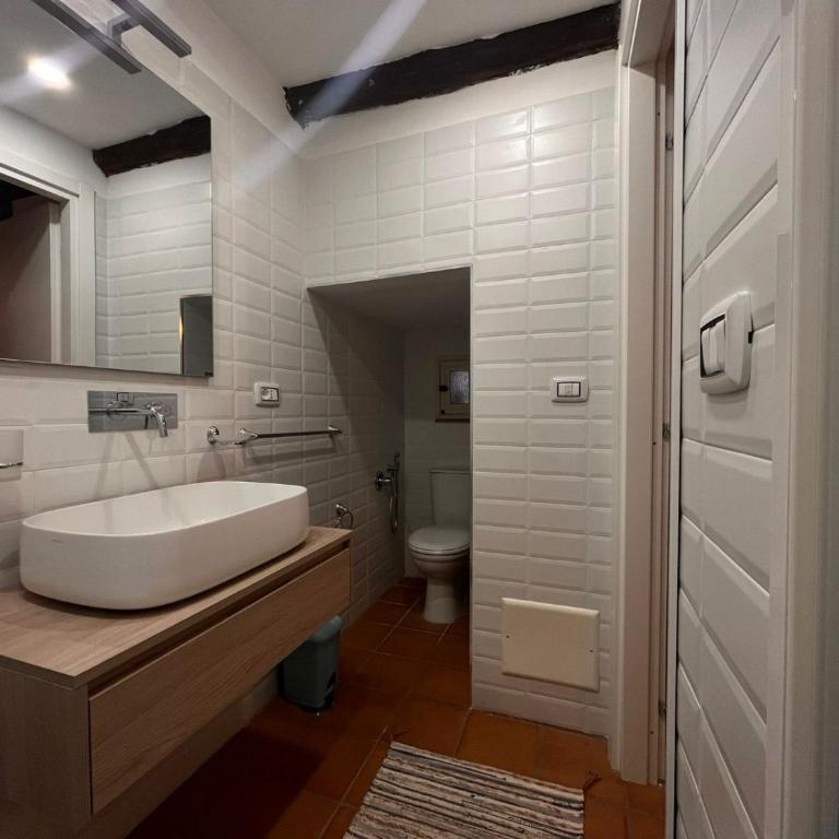 House of the Night - One-Bedroom Apartment - 10