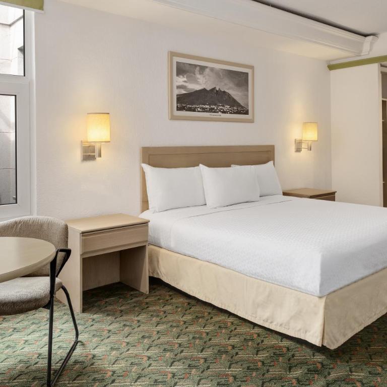 Hotel Monterrey Macroplaza - Executive Double Room - 2