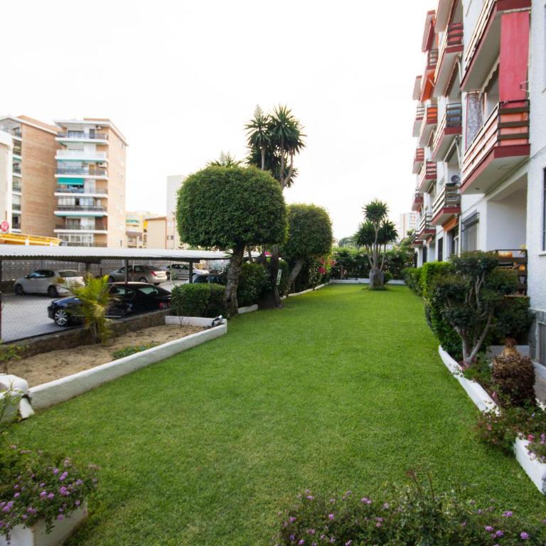 Sol Montemar 10 by IVI Real Estate - Apartment - 18