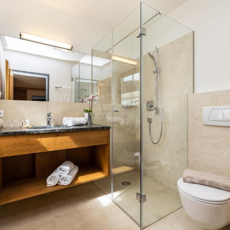 Pension Kreuzer - Two-Bedroom Apartment with Balcony - 6