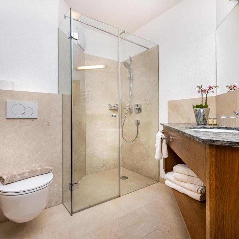 Pension Kreuzer - Two-Bedroom Apartment with Balcony - 3