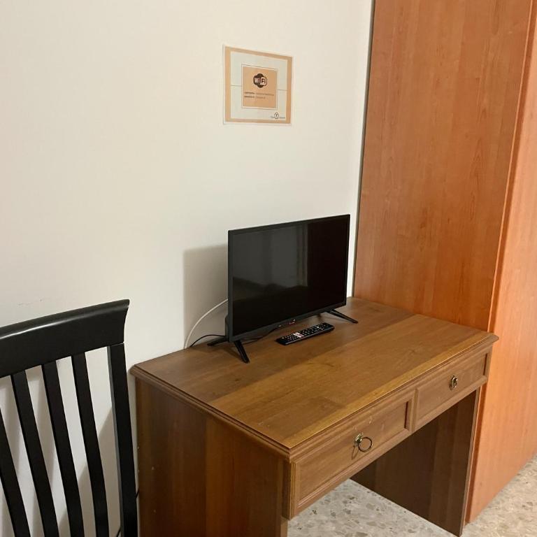 Cleo Azalea - Appartamento con 2 Camere da Letto - 3