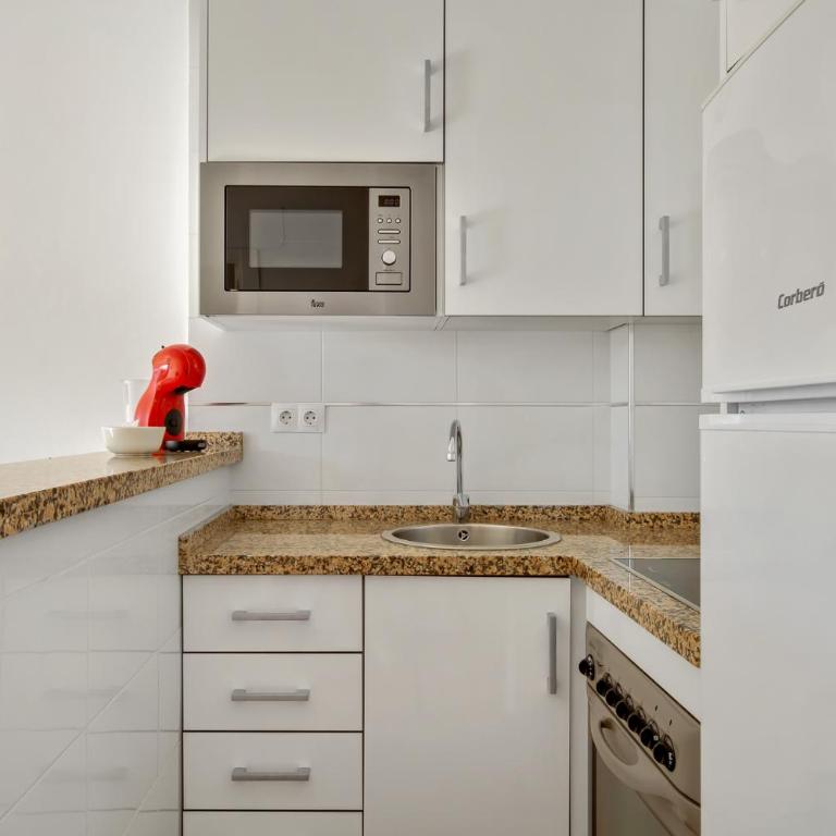 Vistamarina A108 by IVI Real Estate - Apartment with Terrace - 6