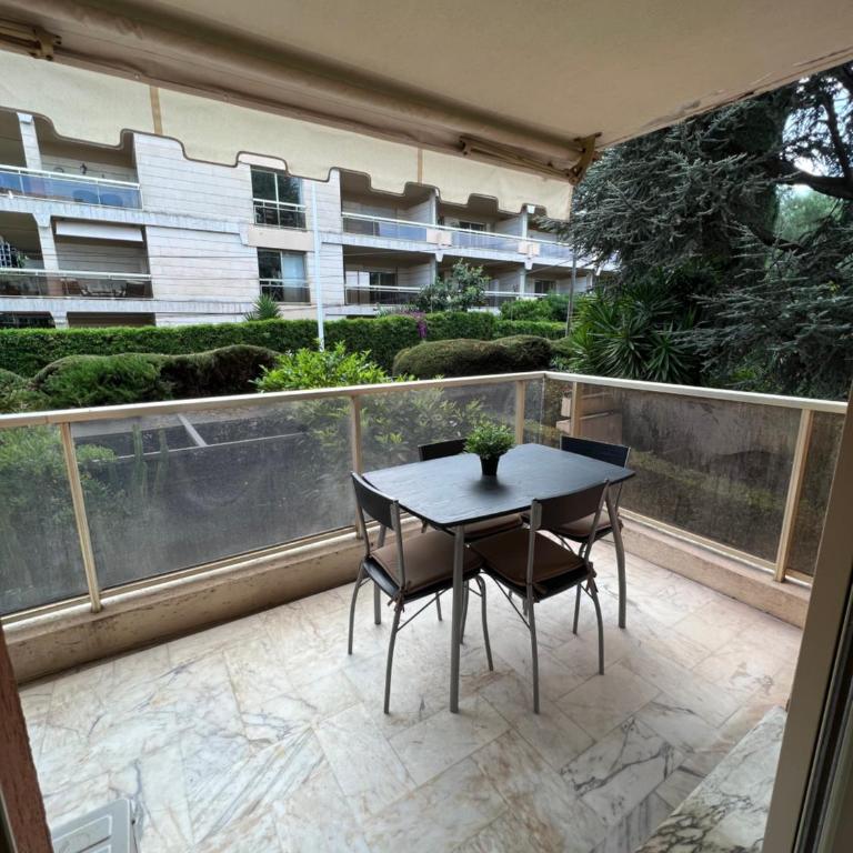 Studio proche plage et vieil Antibes + Parking - Appartement 1 Chambre - 11