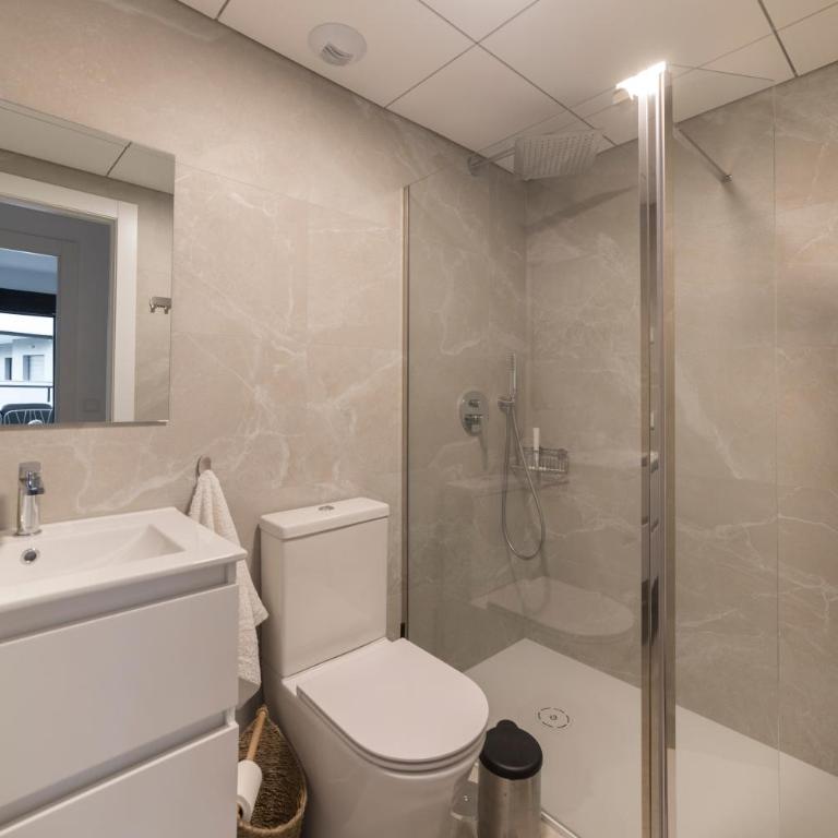 Apartment in Gran Alacant with Sea View, AC, pool - Three-Bedroom Apartment - 41