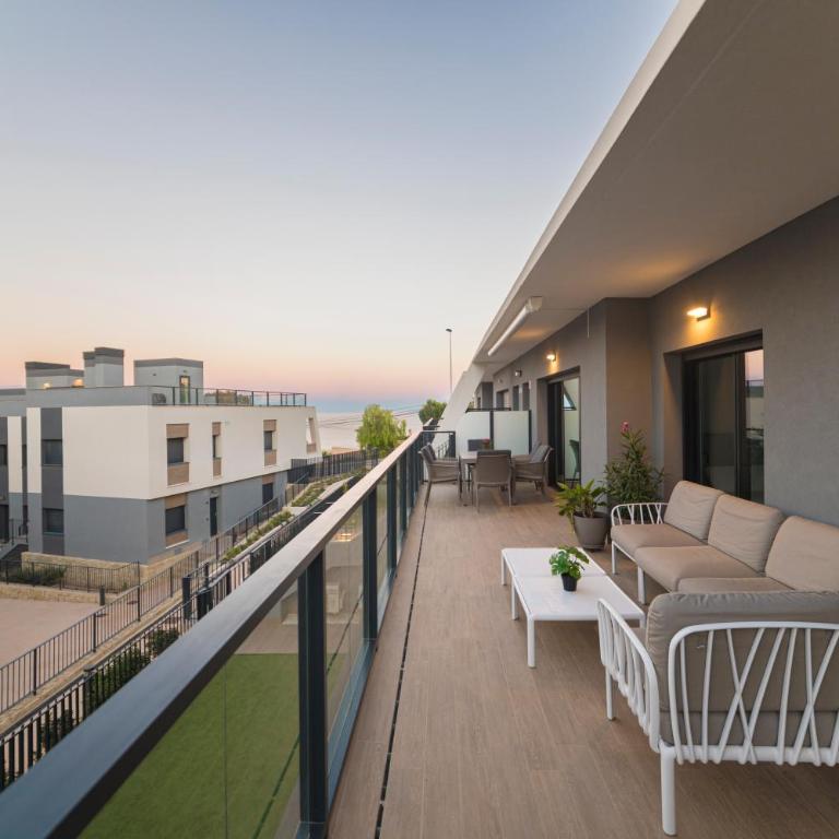 Apartment in Gran Alacant with Sea View, AC, pool - Three-Bedroom Apartment - 18