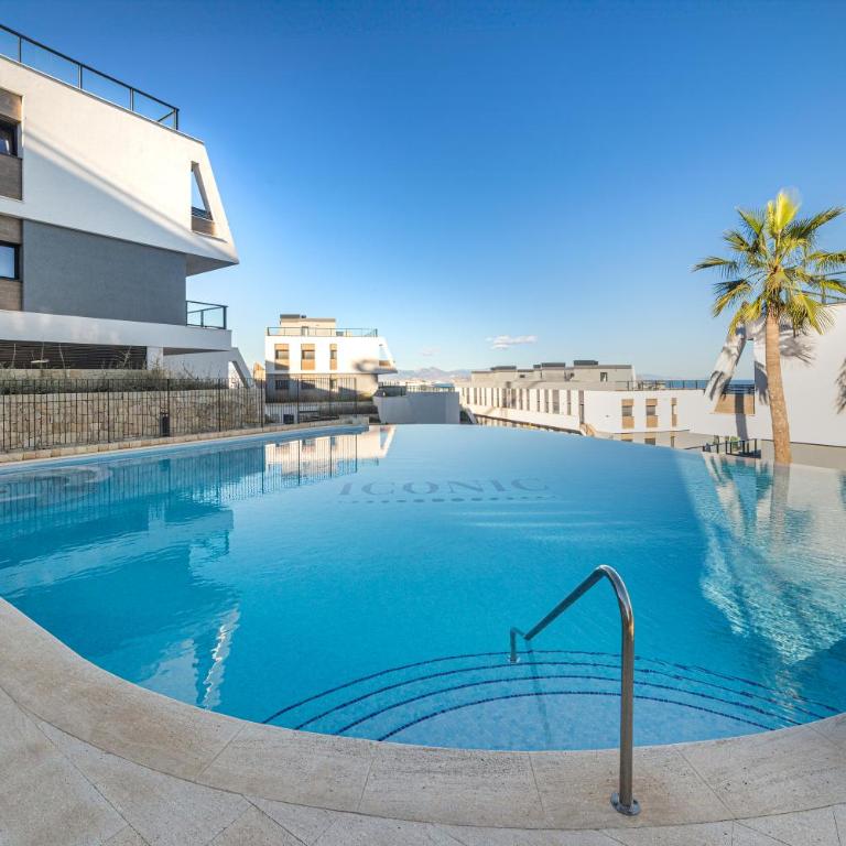 Apartment in Gran Alacant with Sea View, AC, pool - Three-Bedroom Apartment - 19