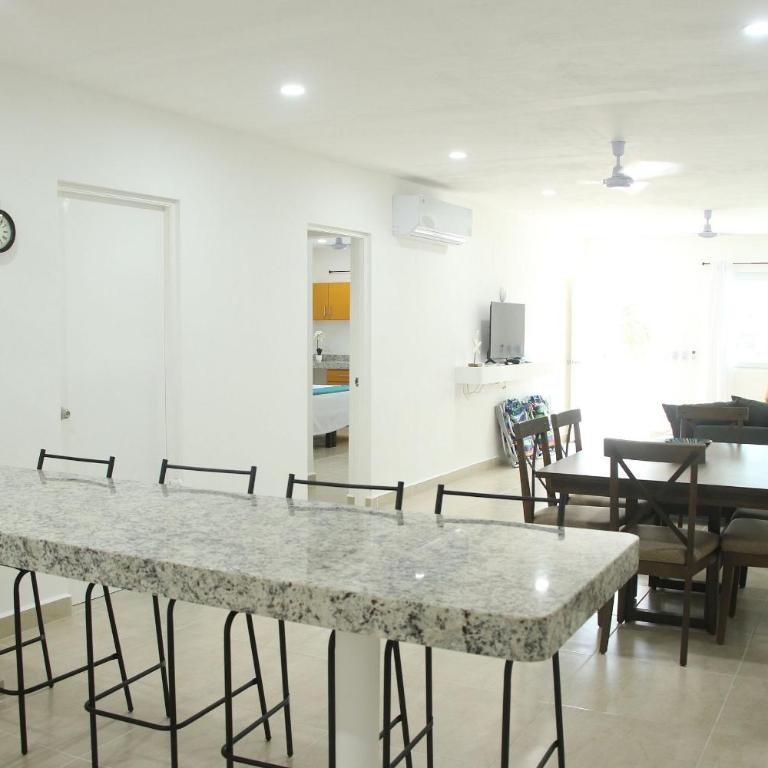 Edifico con departamentos amplios cerca de la playa - Apartment with Balcony - 22