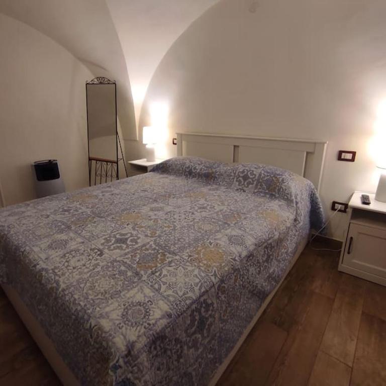 Beautiful Bari - One-Bedroom Apartment - 13