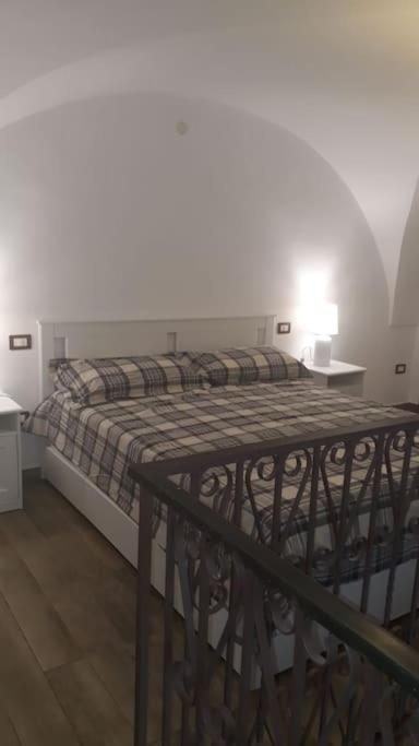 Beautiful Bari - One-Bedroom Apartment - 24