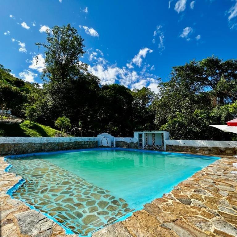 Finca vacacional los tres nevados en Melgar - Five-Bedroom House - 9